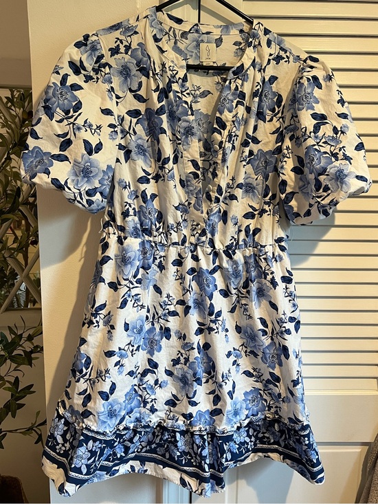Joie Tops - Joie Blue and White Floral Button-Up Puff Sleeve Dress